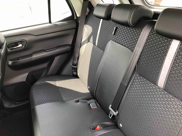 ロッキープレミアムＧ４ＷＤ　スマートアシスト　フルＬＥＤヘッドランプ　キーフリーシステム　オートエアコン　１７インチアルミホイール　ＬＥＤフォグランプ（山形県）の中古車