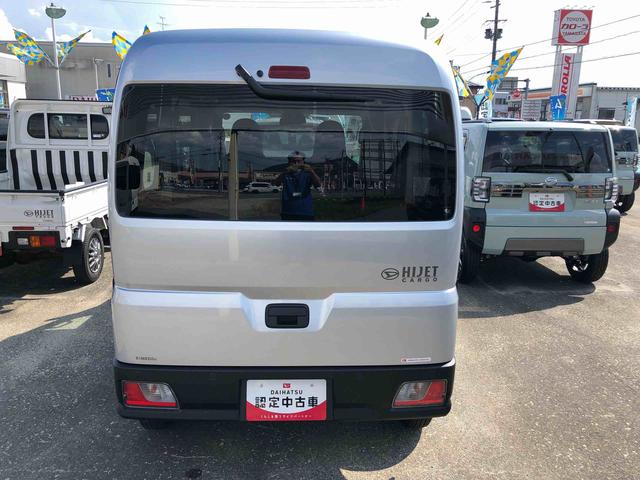 ハイゼットカーゴＤＸ　４ＷＤ　走行距離１６１２ｋｍ４ＷＤ　スマートアシスト　キーレスエントリー　コーナーセンサー　マニュアルエアコン　スライドドア　アイドリングストップ　オートライト（山形県）の中古車