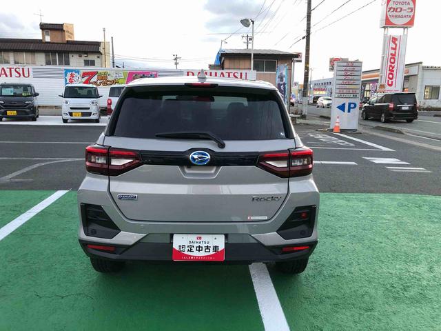 ロッキープレミアムＧ　ＨＥＶ　２ＷＤ　走行距離３４９４ｋｍ２ＷＤ　スマートアシスト　アルミホイール　オートエアコン　コーナーセンサー　キーフリーシステム　電動パーキングブレーキ（山形県）の中古車