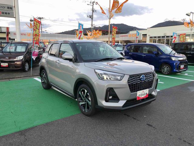 ロッキープレミアムＧ　ＨＥＶ　２ＷＤ　走行距離３４９４ｋｍ２ＷＤ　スマートアシスト　アルミホイール　オートエアコン　コーナーセンサー　キーフリーシステム　電動パーキングブレーキ（山形県）の中古車