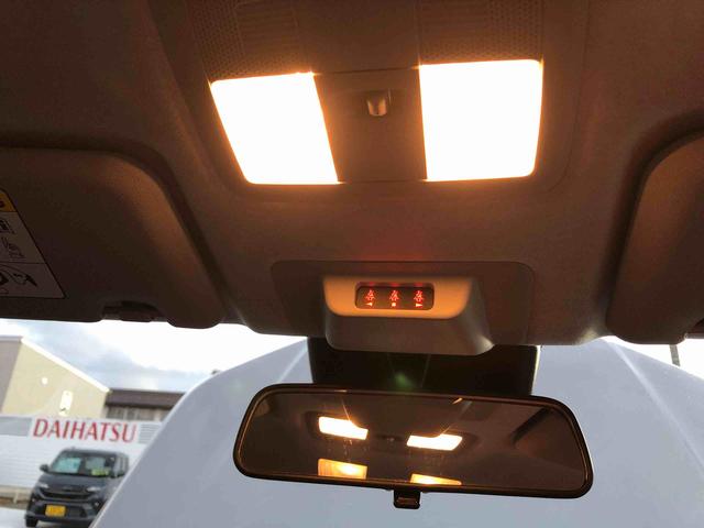 ロッキープレミアムＧ　ＨＥＶ　２ＷＤ　走行距離３４９４ｋｍ２ＷＤ　スマートアシスト　アルミホイール　オートエアコン　コーナーセンサー　キーフリーシステム　電動パーキングブレーキ（山形県）の中古車