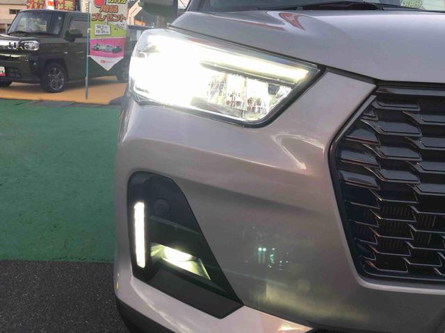 ロッキープレミアムＧ　ＨＥＶ　２ＷＤ　走行距離３４９４ｋｍ２ＷＤ　スマートアシスト　アルミホイール　オートエアコン　コーナーセンサー　キーフリーシステム　電動パーキングブレーキ（山形県）の中古車