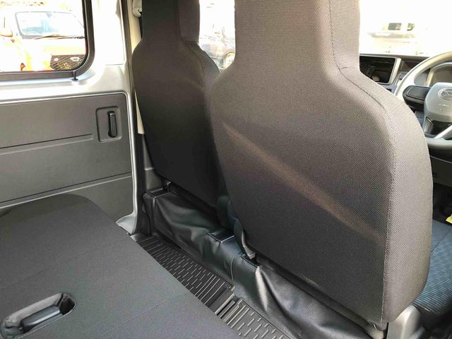 ハイゼットカーゴＤＸ　４ＷＤ　走行距離３７０８ｋｍ４ＷＤ　スマートアシスト　コーナーセンサー　キーレスエントリー　マニュアルエアコン　スチールホイール　アイドリングストップ（山形県）の中古車