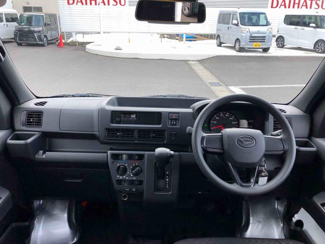 ハイゼットカーゴDX 4WD 走行距離5577km・AM/FMラジオ4WD スマートアシスト キーレスエントリー コーナーセンサー マニュアルエアコン AM/FMラジオ オーバーヘッドコンソール(山形県)の中古車