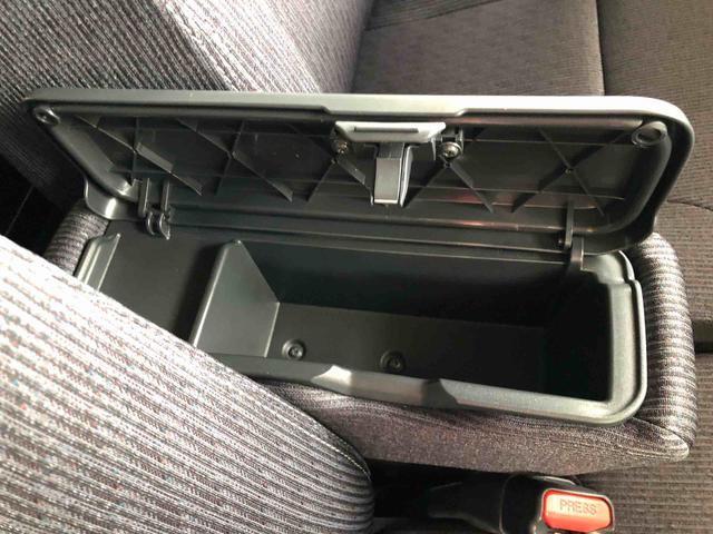 ムーヴＲＳ　４ＷＤ　走行距離２８７６ｋｍ４ＷＤ　スマートアシスト　キーフリーシステム　電動パーキングブレーキ　ＬＥＤヘッドランプ　コーナーセンサー　アルミホイール　プッシュボタンスタート（山形県）の中古車