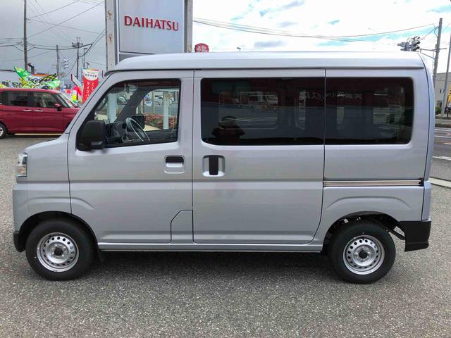 ハイゼットカーゴDX 4WD 走行距離2294km4WD スマートアシスト オーバーヘッドシェルフ キーレスエントリー ユースフルナット 撥水フルファブリック表皮 アッパートレイ(山形県)の中古車