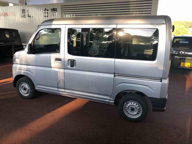 ハイゼットカーゴDX 4WD 走行距離6106km4WD スマートアシスト キーレスエントリー スチールホイール コーナーセンサー マニュアルエアコン ユースフルナット パワーウィンドウ(山形県)の中古車