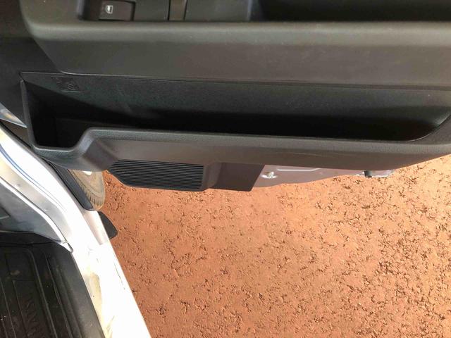 ハイゼットカーゴDX 4WD 走行距離6106km4WD スマートアシスト キーレスエントリー スチールホイール コーナーセンサー マニュアルエアコン ユースフルナット パワーウィンドウ(山形県)の中古車