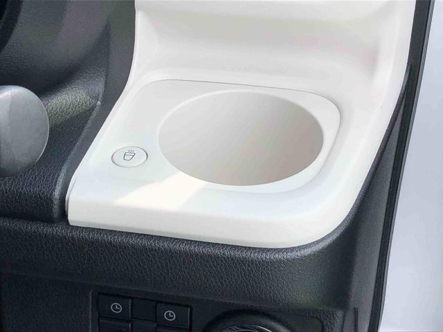 ムーヴキャンバスストライプスＧ　２ＷＤ　走行距離９８８８ｋｍ２ＷＤ　スマートアシスト　両側パワースライドドア　フルホイールキャップ　フルＬＥＤヘッドランプ　オートエアコン　キーフリーシステム（山形県）の中古車