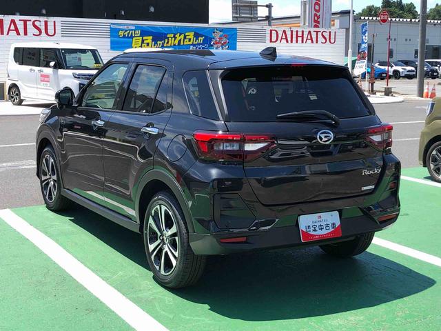 ロッキープレミアムG4WD スマートアシスト プッシュボタンスタート キーフリーシステム フルLEDヘッドランプ 運転席助手席シートヒーター 本革巻ステアリングホイール オートエアコン(山形県)の中古車