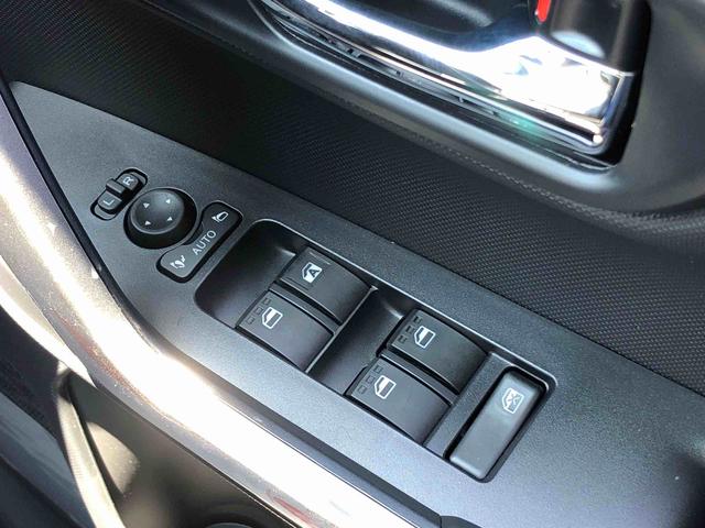 ロッキープレミアムG4WD スマートアシスト プッシュボタンスタート キーフリーシステム フルLEDヘッドランプ 運転席助手席シートヒーター 本革巻ステアリングホイール オートエアコン(山形県)の中古車