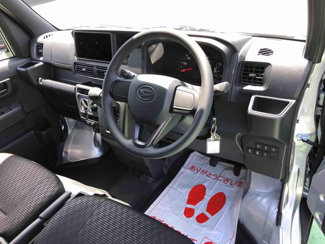 ハイゼットカーゴDX 4WD 走行距離2282km4WD スマートアシスト キーレスエントリー AM/FMラジオ キーレスエントリー オーバーヘッドシェルフ 撥水フルファブリックシート ユースフルナット(山形県)の中古車