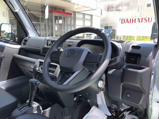 ハイゼットトラックスタンダード 農用スペシャル 4WD 走行距離987km4WD スマートアシスト リヤ4枚リーフスプリング スーパーデフロック スーパークリーンエアフィルター LED大型荷台作業灯 AM/FMラジオ(山形県)の中古車