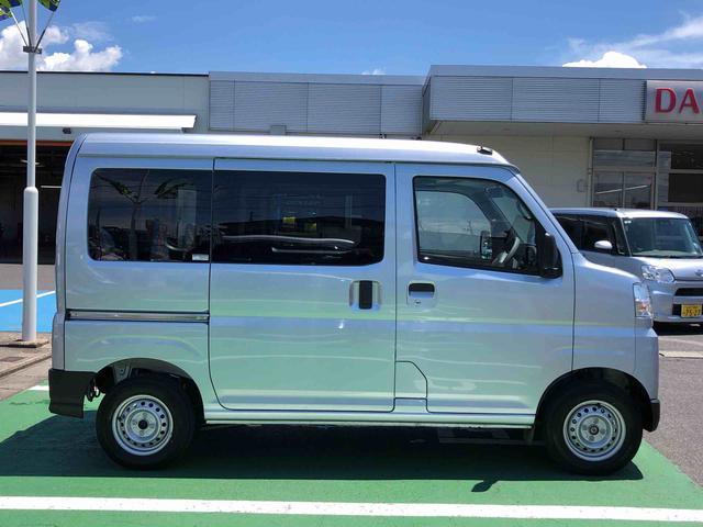 ハイゼットカーゴDX 4WD 走行距離2550km4WD スマートアシスト キーレスエントリー オーバーヘッドシェルフ 撥水フルファブリックシート表皮 アッパートレイ マニュアルエアコン(山形県)の中古車