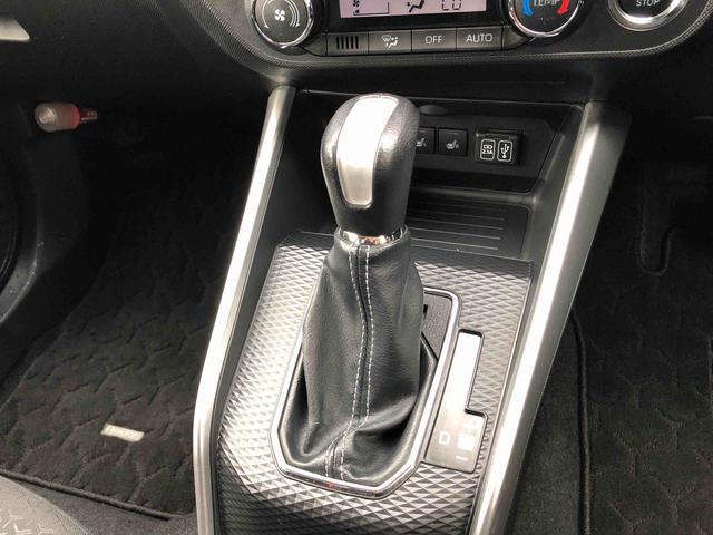 ロッキープレミアム　４ＷＤ　走行距離７２７８０ｋｍ４ＷＤ　スマートアシスト　プッシュボタンスタート　キーフリーシステム　カーナビゲーション　フロントフォグランプ　クルーズコントロール　アルミホイール　オートエアコン（山形県）の中古車