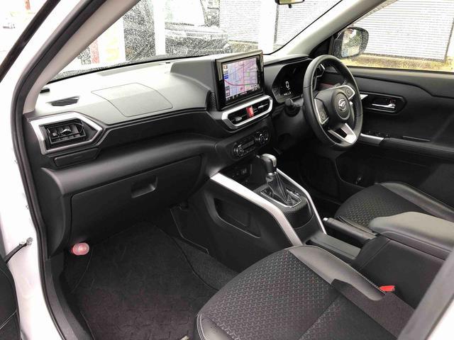 ロッキープレミアム　４ＷＤ　走行距離７２７８０ｋｍ４ＷＤ　スマートアシスト　プッシュボタンスタート　キーフリーシステム　カーナビゲーション　フロントフォグランプ　クルーズコントロール　アルミホイール　オートエアコン（山形県）の中古車
