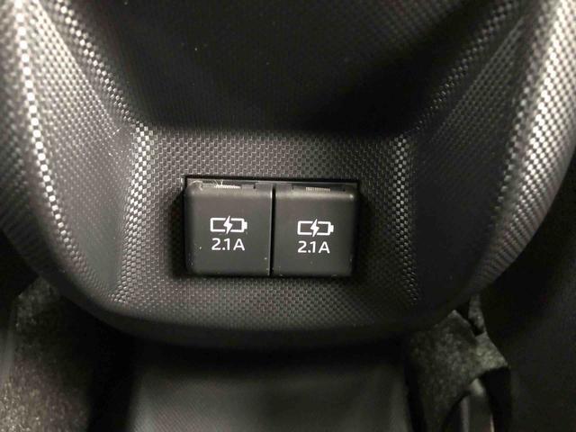 ロッキープレミアム　４ＷＤ　走行距離７２７８０ｋｍ４ＷＤ　スマートアシスト　プッシュボタンスタート　キーフリーシステム　カーナビゲーション　フロントフォグランプ　クルーズコントロール　アルミホイール　オートエアコン（山形県）の中古車
