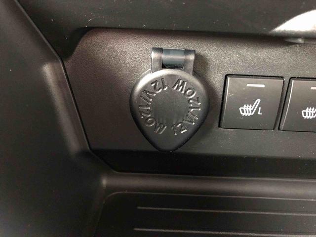 ロッキープレミアム　４ＷＤ　走行距離７２７８０ｋｍ４ＷＤ　スマートアシスト　プッシュボタンスタート　キーフリーシステム　カーナビゲーション　フロントフォグランプ　クルーズコントロール　アルミホイール　オートエアコン（山形県）の中古車