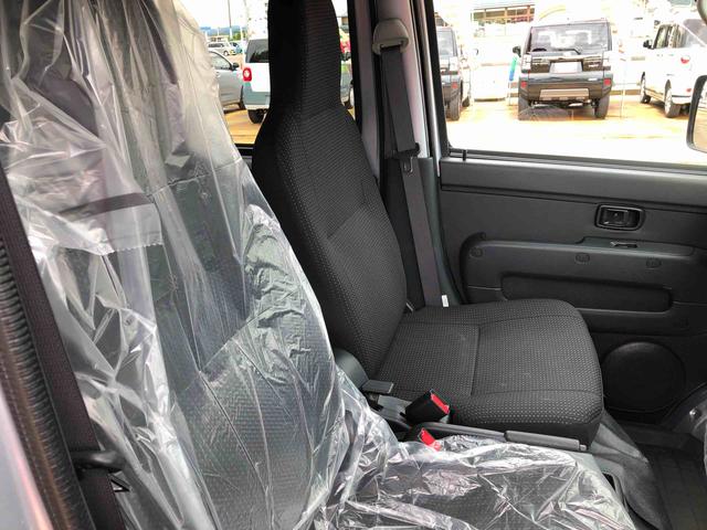 ハイゼットカーゴデラックスＳＡIII４ＷＤ　スマートアシスト　マニュアルエアコン　カーナビゲーション　キーレスエントリー　レーンアシスト　オートマチックハイビーム（山形県）の中古車