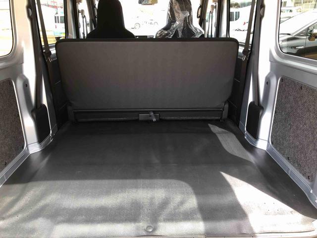 ハイゼットカーゴＤＸ　４ＷＤ　走行距離３０００ｋｍ・ＡＭ／ＦＭラジオ４ＷＤ　スマートアシスト　マニュアルエアコン　コーナーセンサー　ＡＭ／ＦＭラジオ　１２Ｖ電源　キーレスエントリー（山形県）の中古車