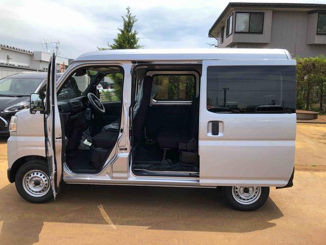 ハイゼットカーゴＤＸ　４ＷＤ　走行距離３０００ｋｍ・ＡＭ／ＦＭラジオ４ＷＤ　スマートアシスト　マニュアルエアコン　コーナーセンサー　ＡＭ／ＦＭラジオ　１２Ｖ電源　キーレスエントリー（山形県）の中古車