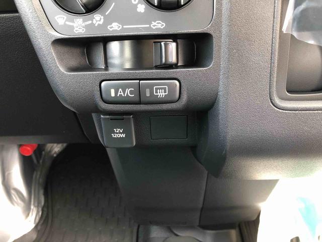 ハイゼットカーゴＤＸ　４ＷＤ　走行距離３０００ｋｍ・ＡＭ／ＦＭラジオ４ＷＤ　スマートアシスト　マニュアルエアコン　コーナーセンサー　ＡＭ／ＦＭラジオ　１２Ｖ電源　キーレスエントリー（山形県）の中古車