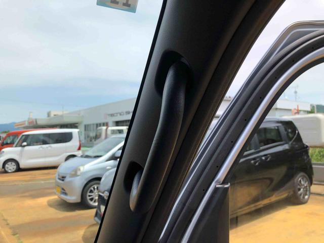 ハイゼットカーゴＤＸ　４ＷＤ　走行距離３０００ｋｍ・ＡＭ／ＦＭラジオ４ＷＤ　スマートアシスト　マニュアルエアコン　コーナーセンサー　ＡＭ／ＦＭラジオ　１２Ｖ電源　キーレスエントリー（山形県）の中古車