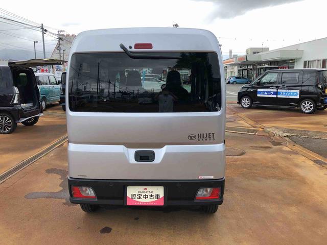 ハイゼットカーゴＤＸ　４ＷＤ　走行距離１６１６ｋｍ・ＡＭ／ＦＭラジオ４ＷＤ　スマートアシスト　ＡＭ／ＦＭラジオ　マニュアルエアコン　キーレスエントリー　コーナーセンサー　１２Ｖ電源　アイドリングストップ（山形県）の中古車