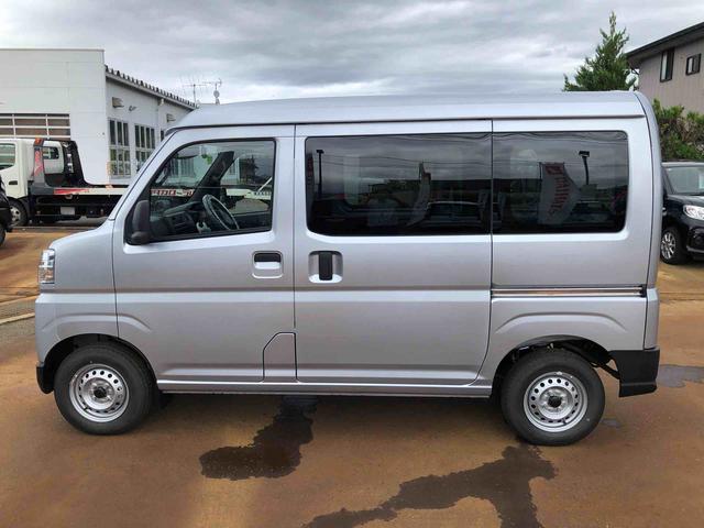 ハイゼットカーゴＤＸ　４ＷＤ　走行距離１６１６ｋｍ・ＡＭ／ＦＭラジオ４ＷＤ　スマートアシスト　ＡＭ／ＦＭラジオ　マニュアルエアコン　キーレスエントリー　コーナーセンサー　１２Ｖ電源　アイドリングストップ（山形県）の中古車