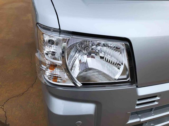 ハイゼットカーゴＤＸ　４ＷＤ　走行距離１６１６ｋｍ・ＡＭ／ＦＭラジオ４ＷＤ　スマートアシスト　ＡＭ／ＦＭラジオ　マニュアルエアコン　キーレスエントリー　コーナーセンサー　１２Ｖ電源　アイドリングストップ（山形県）の中古車