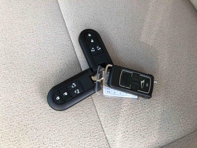 ムーヴキャンバスＧホワイトアクセントリミテッド　ＳＡIII　２ＷＤ２ＷＤ　スマートアシスト　オートエアコン　カーナビゲーション　キーフリーシステム　プッシュボタンスタート　フルホイールキャップ　ベンチシート（山形県）の中古車