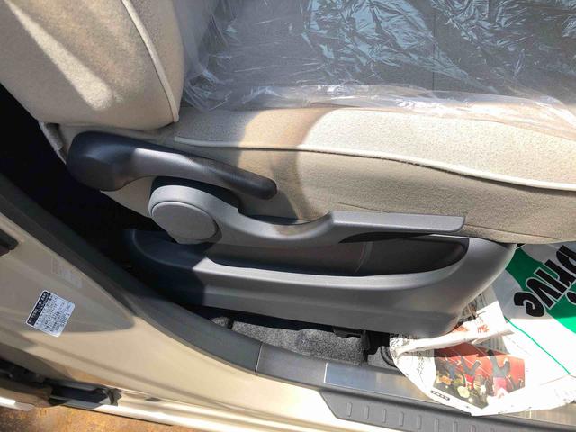 ムーヴキャンバスＧホワイトアクセントリミテッド　ＳＡIII　２ＷＤ２ＷＤ　スマートアシスト　オートエアコン　カーナビゲーション　キーフリーシステム　プッシュボタンスタート　フルホイールキャップ　ベンチシート（山形県）の中古車