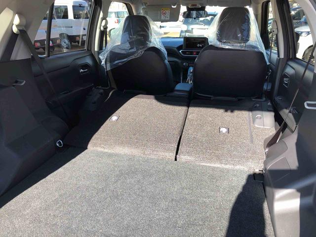 ロッキープレミアムＧ　ＨＥＶ　２ＷＤ　走行距離８３１３ｋｍ２ＷＤ　スマートアシスト　キーフリーシステム　オートエアコン　ＬＥＤヘッドランプ　ステアリングスイッチ　プッシュボタンスタート（山形県）の中古車