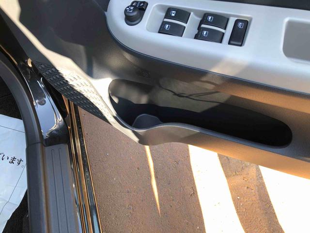 ブーンシルク　ＳＡIII　４ＷＤ　走行距離５２２１０ｋｍ４ＷＤ　スマートアシスト　フルホイールキャップ　ナビ　ステアリングスイッチ　プッシュボタンスタート　ＴＶ　キーフリーシステム（山形県）の中古車