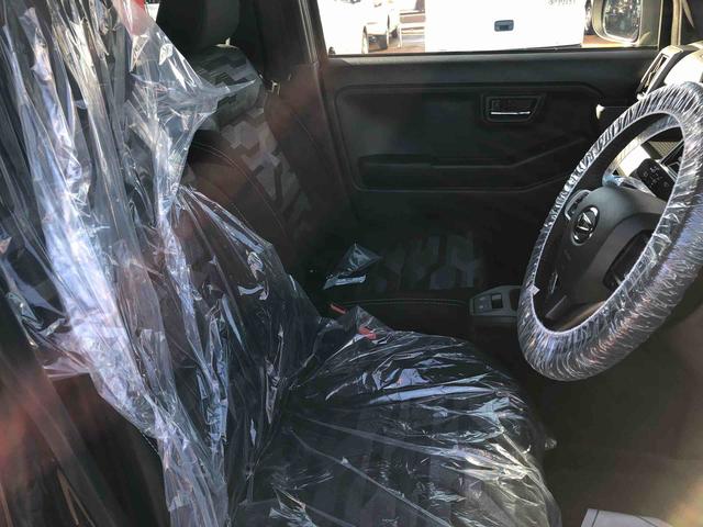 タフトＧ　ダーククロムベンチャー　４ＷＤ　走行距離４３４８ｋｍ４ＷＤ　スマートアシスト　コーナーセンサー　ステアリングスイッチ　キーフリーシステム　アルミホイール　オートエアコン　プッシュボタンスタート（山形県）の中古車