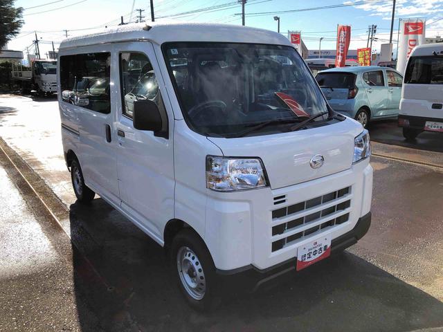 ハイゼットカーゴＤＸ　４ＷＤ　走行距離４４６１ｋｍ・ＡＭ／ＦＭラジオ４ＷＤ　スマートアシスト　マニュアルエアコン　ＡＭ／ＦＭラジオ　コーナーセンサー　キーレスエントリー　スライドドア　アイドリングストップ（山形県）の中古車