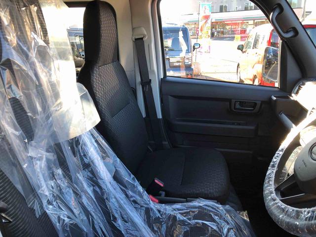 ハイゼットカーゴＤＸ　４ＷＤ　走行距離２１６３ｋｍ４ＷＤ　スマートアシスト　ＡＭ／ＦＭラジオ　キーレスエントリー　スチールホイール　マニュアルエアコン　パワーウィンドウ　コーナーセンサー（山形県）の中古車