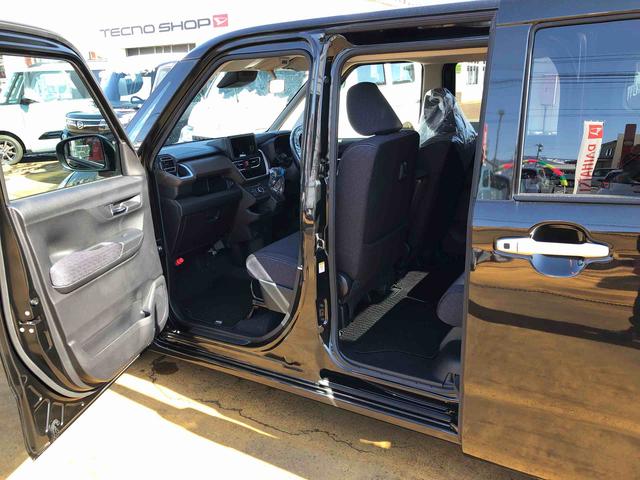 ムーヴＧ　４ＷＤ　走行距離５６４０ｋｍ４ＷＤ　スマートアシスト　キーフリーシステム　アルミホイール　ステアリングスイッチ　ベンチシート　ＬＥＤヘッドランプ　コーナーセンサー（山形県）の中古車