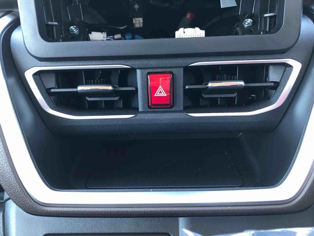 ムーヴＧ　４ＷＤ　走行距離５６４０ｋｍ４ＷＤ　スマートアシスト　キーフリーシステム　アルミホイール　ステアリングスイッチ　ベンチシート　ＬＥＤヘッドランプ　コーナーセンサー（山形県）の中古車