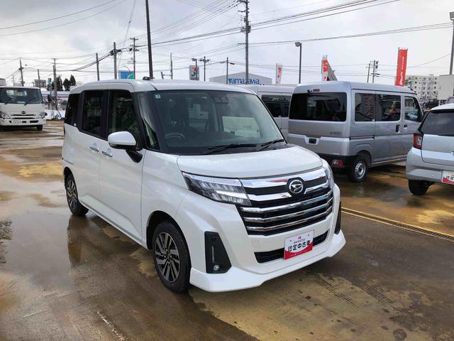 トールカスタムＧ　４ＷＤ　走行１７７４ｋｍ・ディスプレイオーディオ４ＷＤ　スマートアシスト　ディスプレイオーディオ　アルミホイール　ステアリングスイッチ　オートエアコン　電動パーキングブレーキ（山形県）の中古車