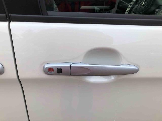 トールカスタムＧ　４ＷＤ　走行１７７４ｋｍ・ディスプレイオーディオ４ＷＤ　スマートアシスト　ディスプレイオーディオ　アルミホイール　ステアリングスイッチ　オートエアコン　電動パーキングブレーキ（山形県）の中古車