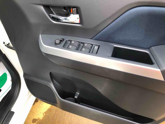 トールカスタムＧ　４ＷＤ　走行１７７４ｋｍ・ディスプレイオーディオ４ＷＤ　スマートアシスト　ディスプレイオーディオ　アルミホイール　ステアリングスイッチ　オートエアコン　電動パーキングブレーキ（山形県）の中古車