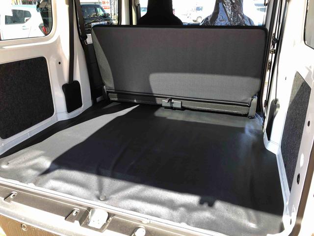 ハイゼットカーゴＤＸ　４ＷＤ　走行距離３６４６ｋｍ・ＡＭ／ＦＭラジオ４ＷＤ　スマートアシスト　コーナーセンサー　キーレスエントリー　マニュアルエアコン　ＡＭ／ＦＭラジオ　スチールホイール　パワーウィンドウ（山形県）の中古車