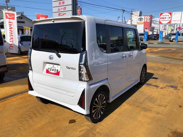タントカスタムＲＳ　４ＷＤ　走行距離４６９６ｋｍ４ＷＤ　スマートアシスト　キーフリーシステム　デジタルメーター　コーナーセンサー　アルミホイール　ベンチシート　ステアリングスイッチ（山形県）の中古車