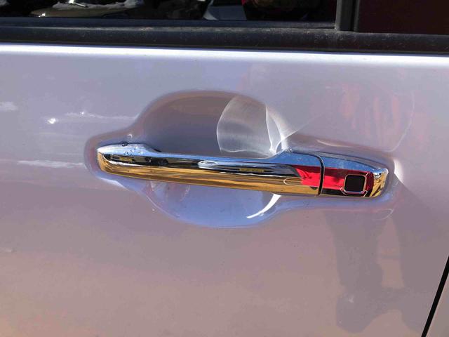 タントカスタムＲＳ　４ＷＤ　走行距離４６９６ｋｍ４ＷＤ　スマートアシスト　キーフリーシステム　デジタルメーター　コーナーセンサー　アルミホイール　ベンチシート　ステアリングスイッチ（山形県）の中古車