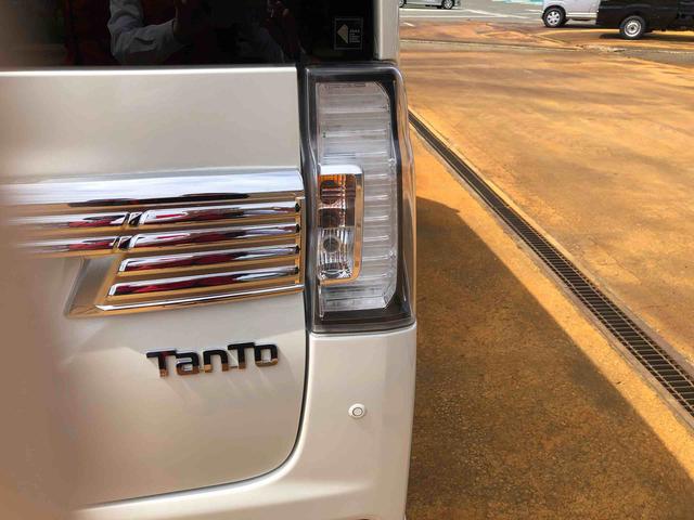 タントカスタムＸトップエディションＳＡII　４ＷＤ　７６６００ｋｍ４ＷＤ　スマートアシスト　１４インチアルミホイール　ナビ　バックモニター　ステアリングスイッチ　プッシュボタンスタート　オートエアコン（山形県）の中古車
