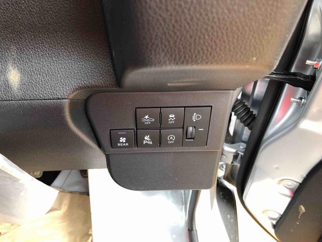 ハイゼットカーゴＤＸ　４ＷＤ　走行距離１２１４ｋｍ４ＷＤ　スマートアシスト　ＡＭ／ＦＭラジオ　キーレスエントリー　スチールホイール　マニュアルエアコン　コーナーセンサー　ユースフルナット（山形県）の中古車