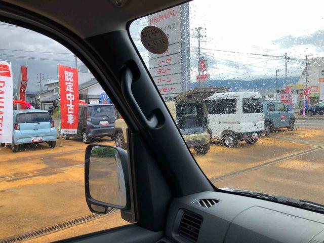 ハイゼットカーゴＤＸ　４ＷＤ　走行距離１２１４ｋｍ４ＷＤ　スマートアシスト　ＡＭ／ＦＭラジオ　キーレスエントリー　スチールホイール　マニュアルエアコン　コーナーセンサー　ユースフルナット（山形県）の中古車