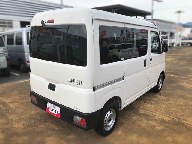 ハイゼットカーゴＤＸ　４ＷＤ　走行距離４５６８ｋｍ・ＡＭ／ＦＭラジオ４ＷＤ　スマートアシスト　ＡＭ／ＦＭラジオ　マニュアルエアコン　スチールホイール　スーパーＵＶカットガラス　アイドリングストップ（山形県）の中古車
