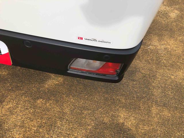 ハイゼットカーゴＤＸ　４ＷＤ　走行距離４５６８ｋｍ・ＡＭ／ＦＭラジオ４ＷＤ　スマートアシスト　ＡＭ／ＦＭラジオ　マニュアルエアコン　スチールホイール　スーパーＵＶカットガラス　アイドリングストップ（山形県）の中古車